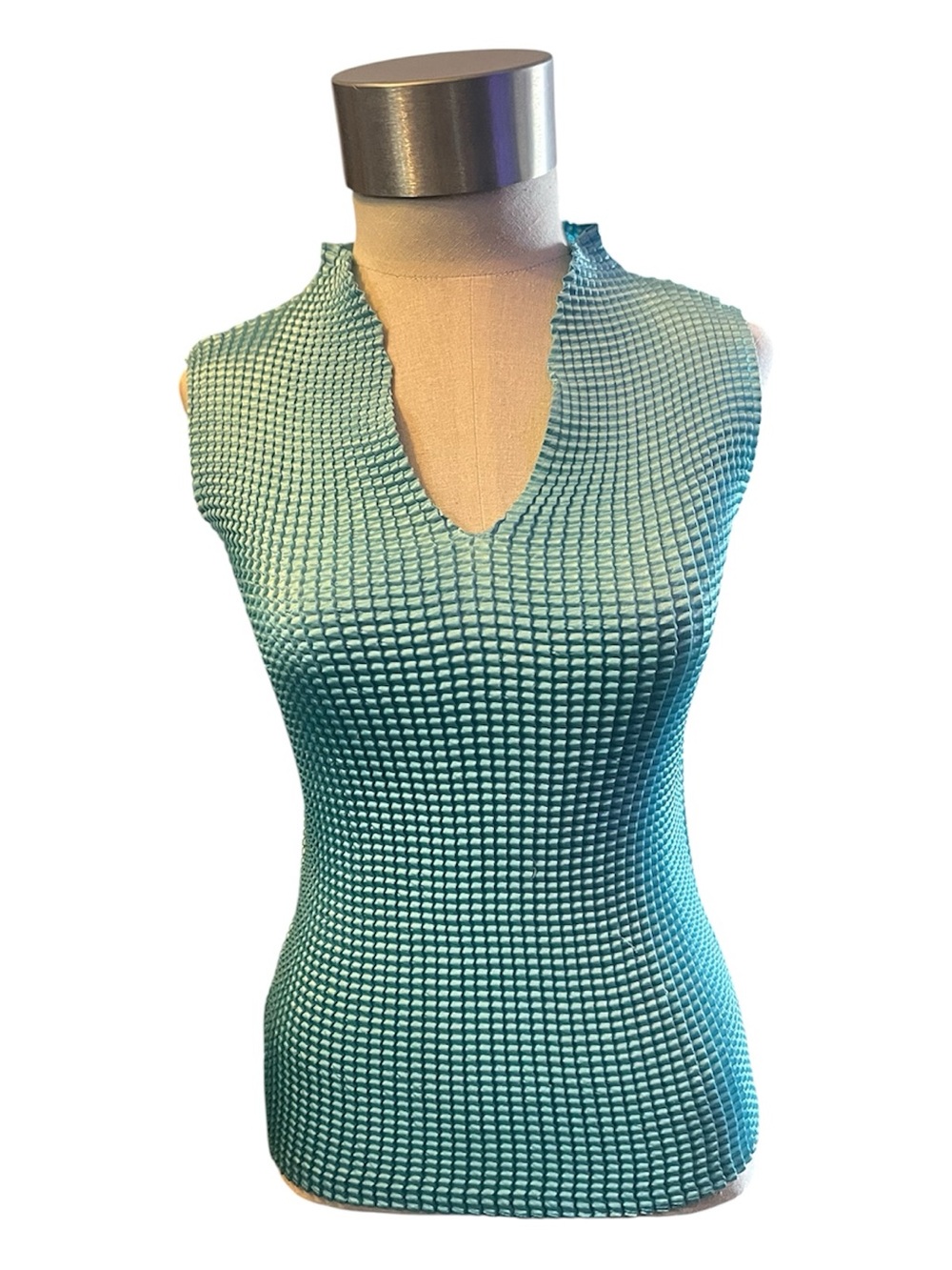 Textured Sleeveless Knit Top in Aqua Teal  Sz S by Nicola